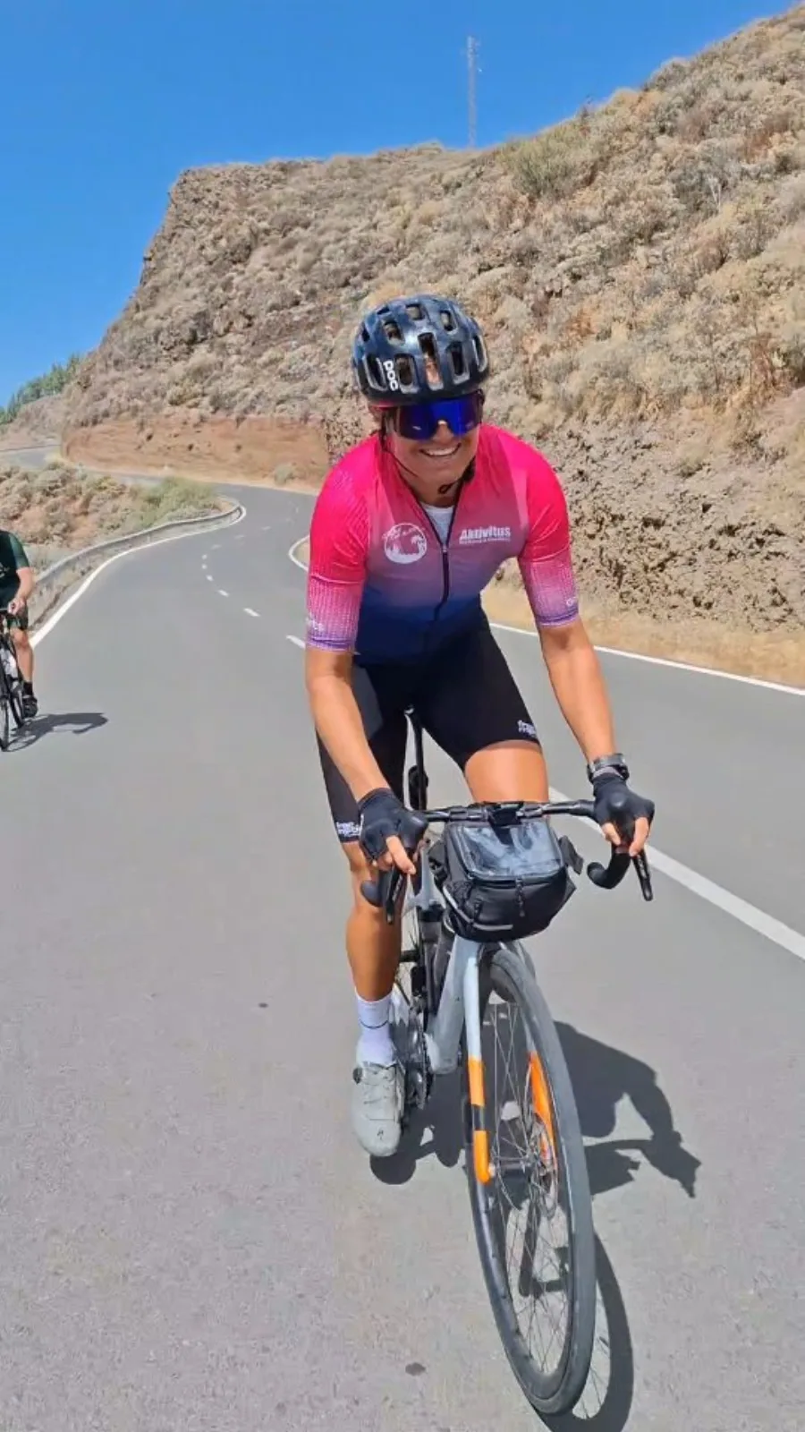 Emma climbing to Pico de las Nieves on Gran Canaria
